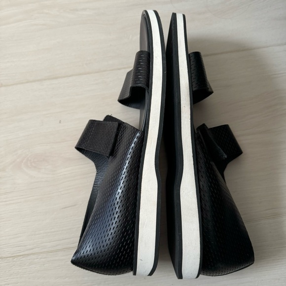 COS Perforated Sandals - Picture 5 of 9